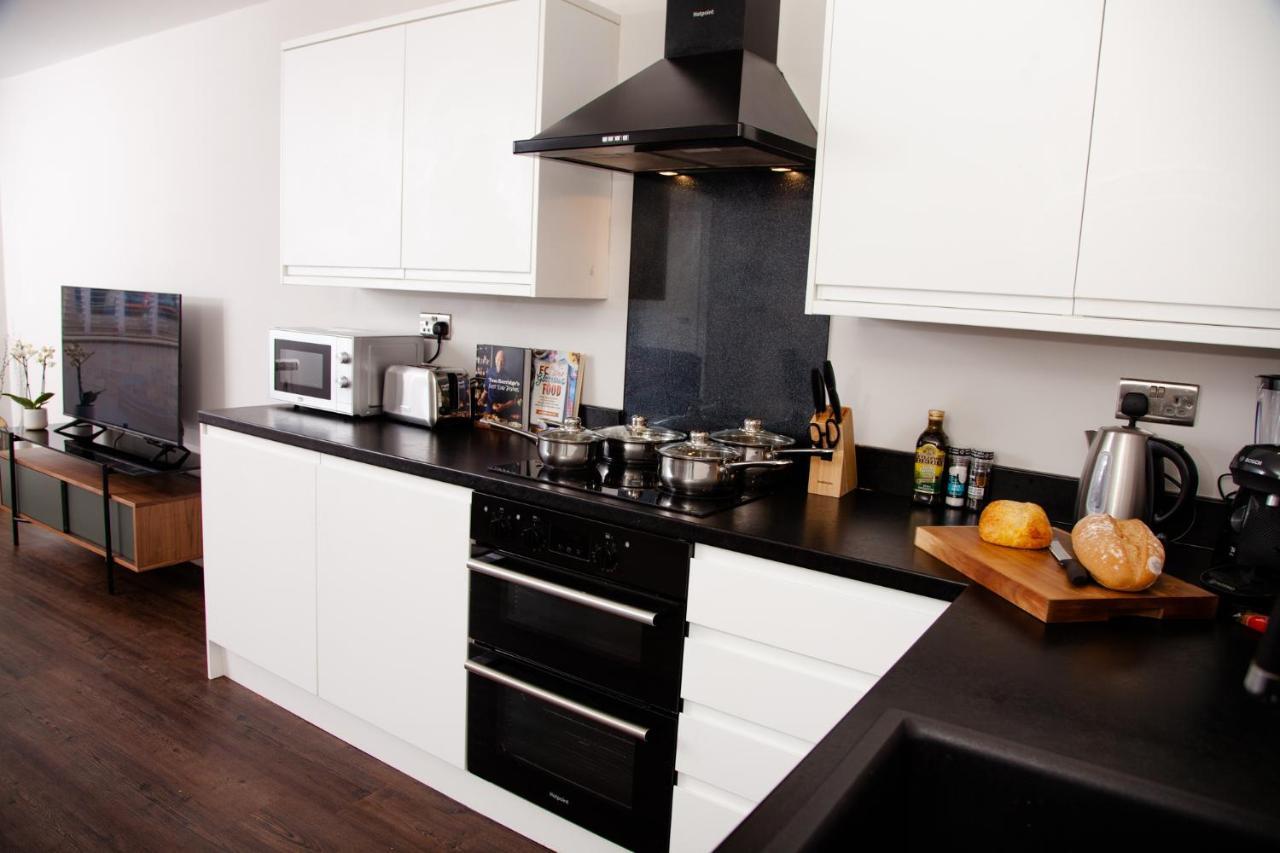 High Life Serviced Apartments - Old Town Swindon Eksteriør billede
