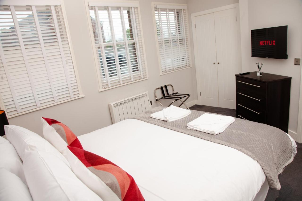 High Life Serviced Apartments - Old Town Swindon Eksteriør billede
