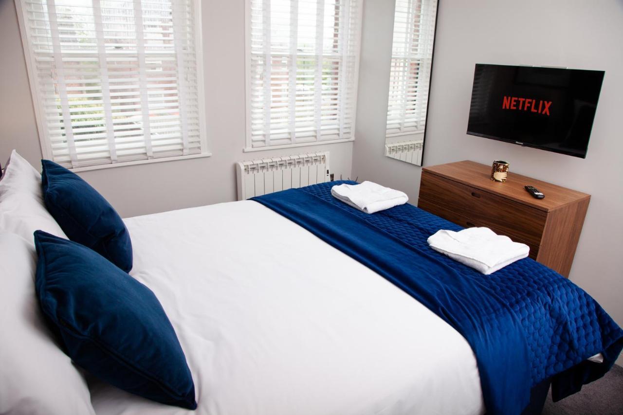 High Life Serviced Apartments - Old Town Swindon Eksteriør billede