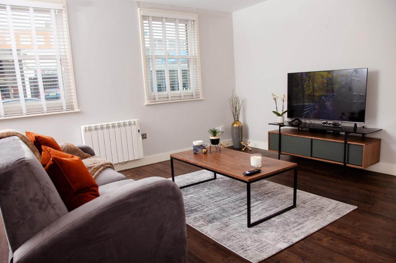 High Life Serviced Apartments - Old Town Swindon Eksteriør billede