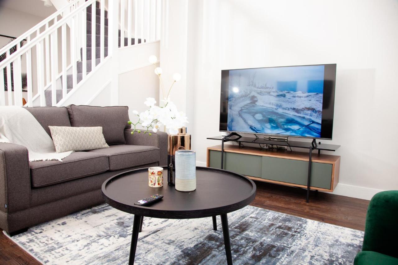 High Life Serviced Apartments - Old Town Swindon Eksteriør billede
