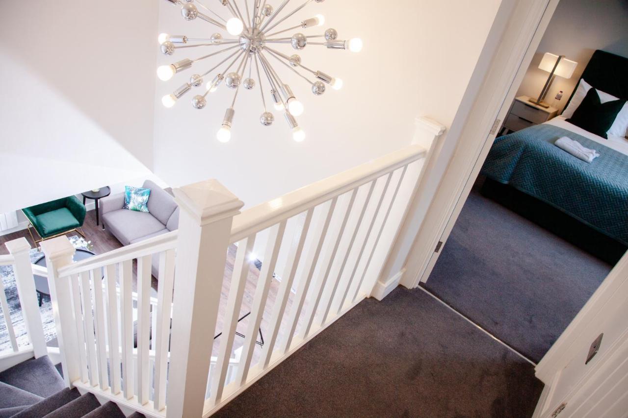 High Life Serviced Apartments - Old Town Swindon Eksteriør billede