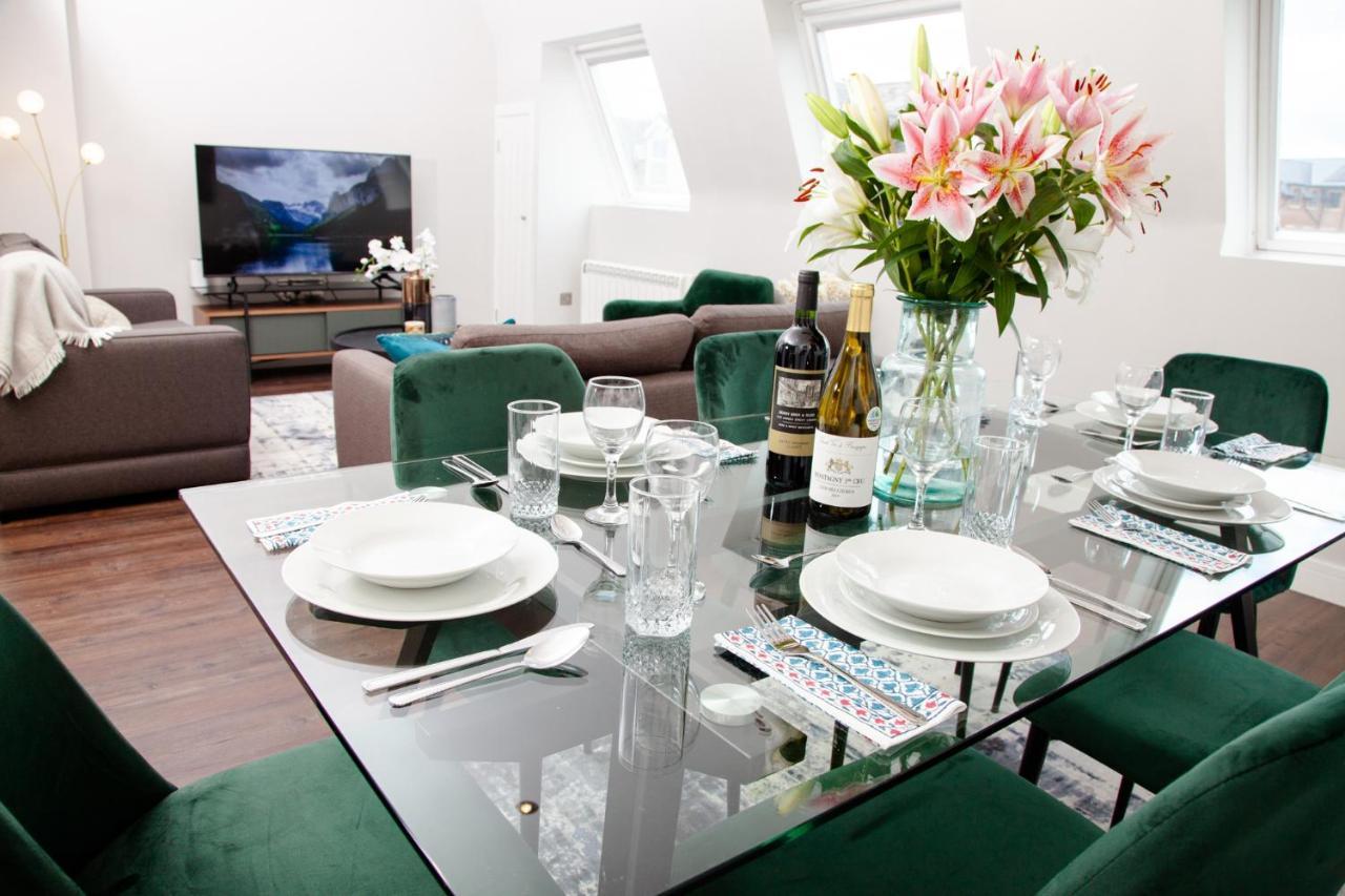High Life Serviced Apartments - Old Town Swindon Eksteriør billede