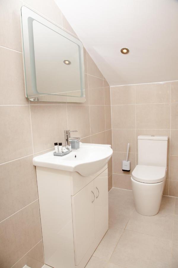 High Life Serviced Apartments - Old Town Swindon Eksteriør billede